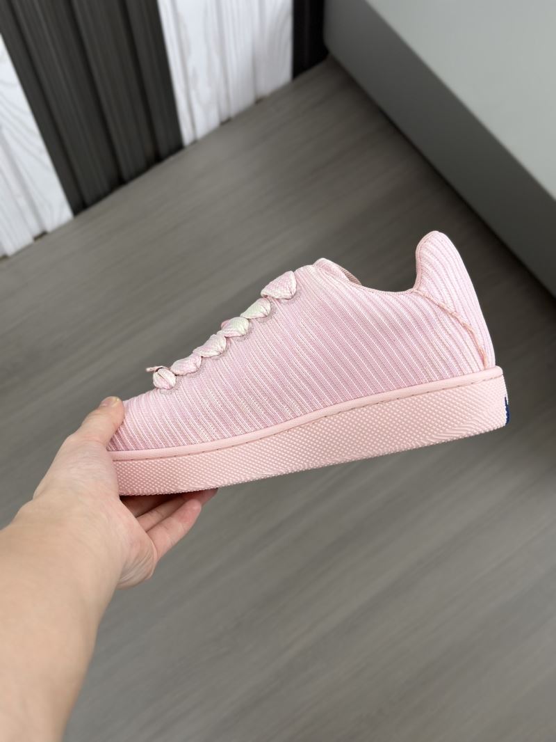 Burberry Low Shoes